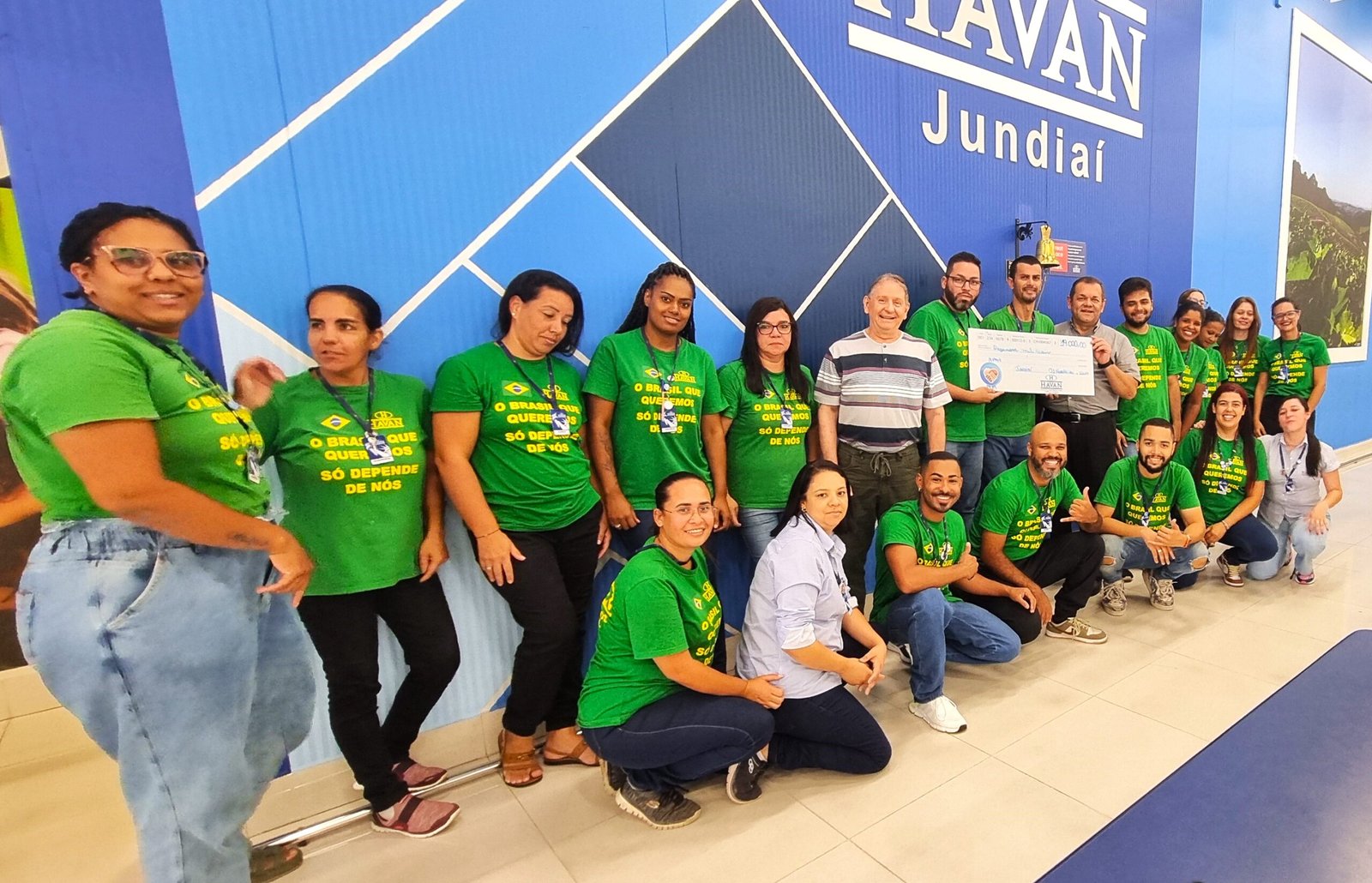 APAE recebe doação de R$ 19 mil da Havan, pela campanha Troco Solidário
